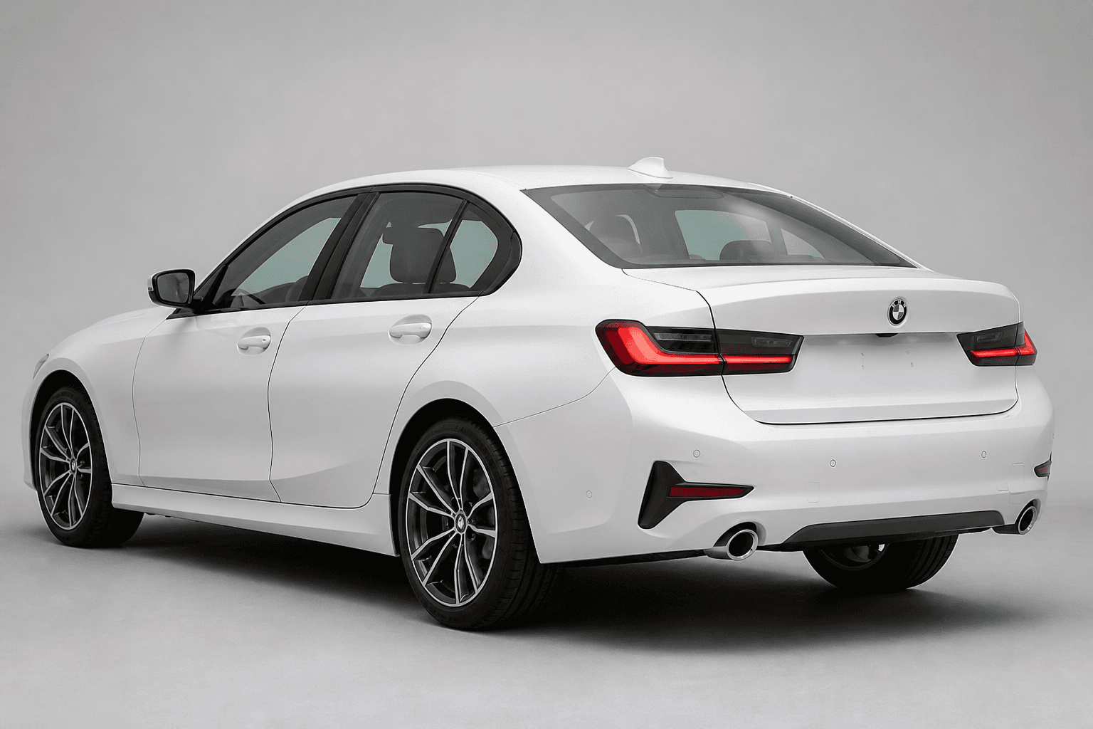 BMW 3 Series (318i / 320i) detail 3